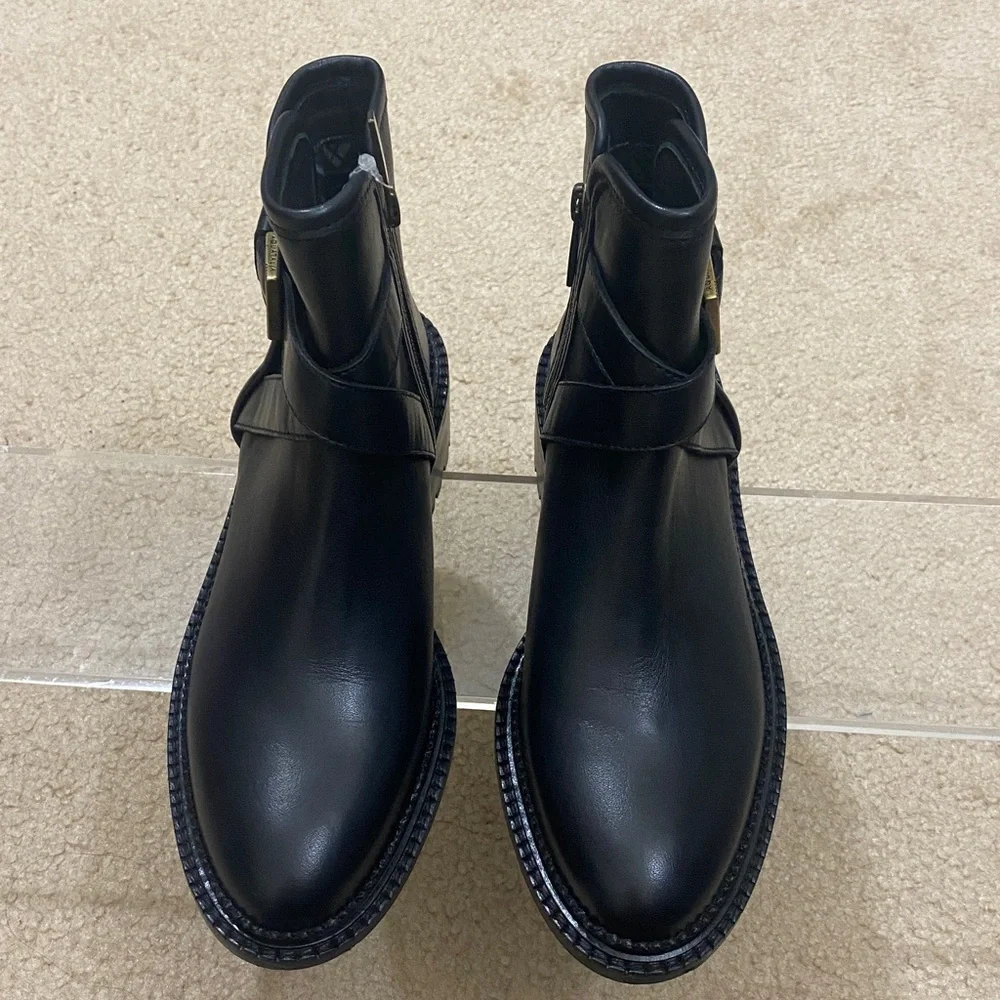 NWOB AQUATALIA Oreena Leather Buckle Moto Boots Women’s Size 5.5